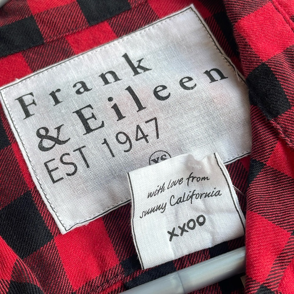 FRANK & EILEEN Barry Fit Red & Black Buffalo Plaid Shirt - Picture 9 of 16